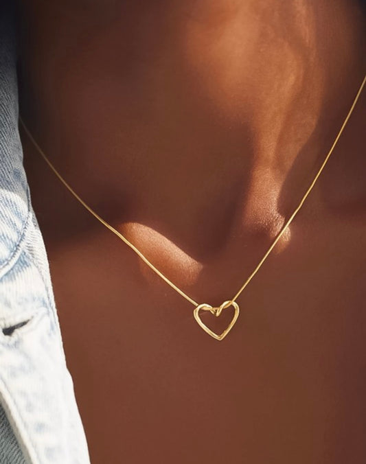 18K Gold Open Heart Necklace