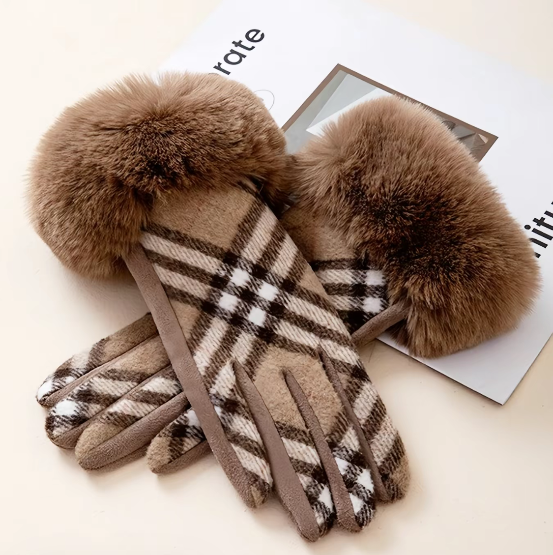 Plaid Patchwork Gloves